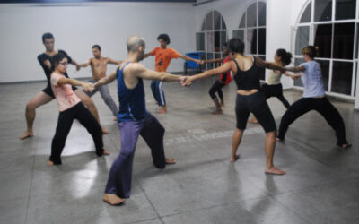 Intercâmbio entre a Cia. Etc. e Hibridus