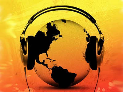 Propus aos meus companheiros da Cia. Etc. um Ouvido