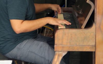 O que faz, na música, um corpo dançar?